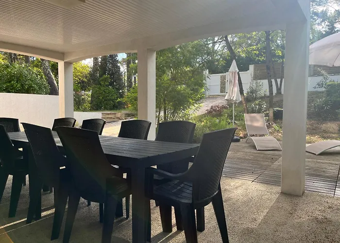 Grande Maison A 150 Metres De La Plage Semesterbostad *