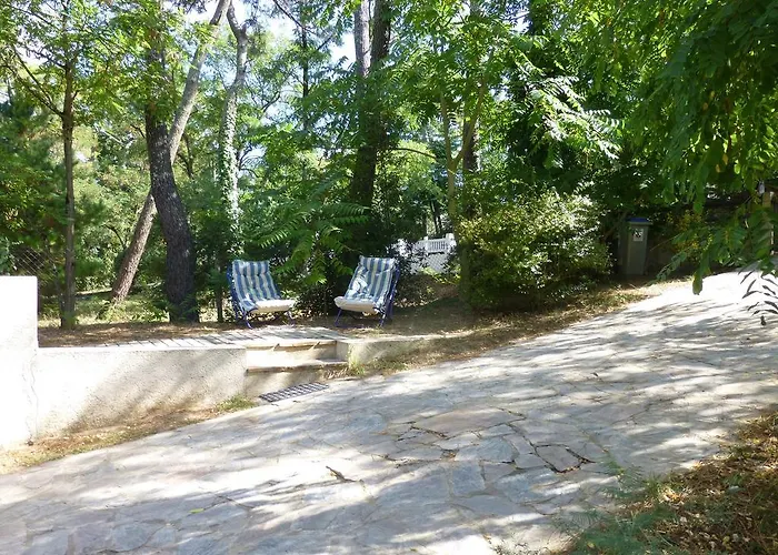 Semesterbostad Grande Maison A 150 Metres De La Plage *