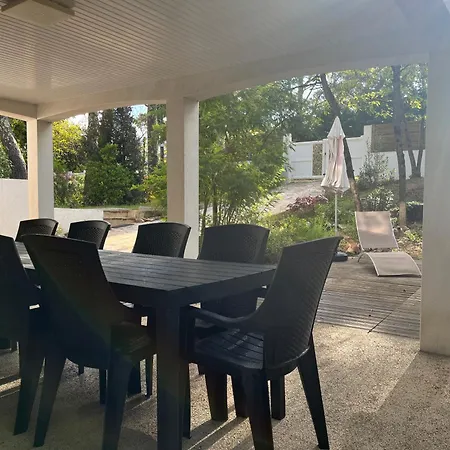 Grande Maison A 150 Metres De La Σπίτι διακοπών *