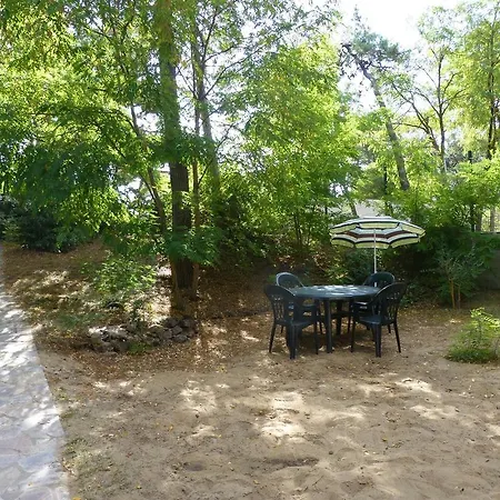 Grande Maison A 150 Metres De La