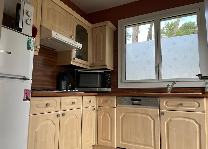 Grande Maison A 150 Metres De La Дом отдыха